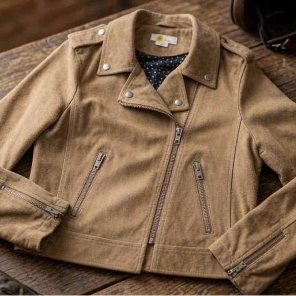 Boden Jackets & Blazers - Boden Suede Bomber Jacket in Tan
